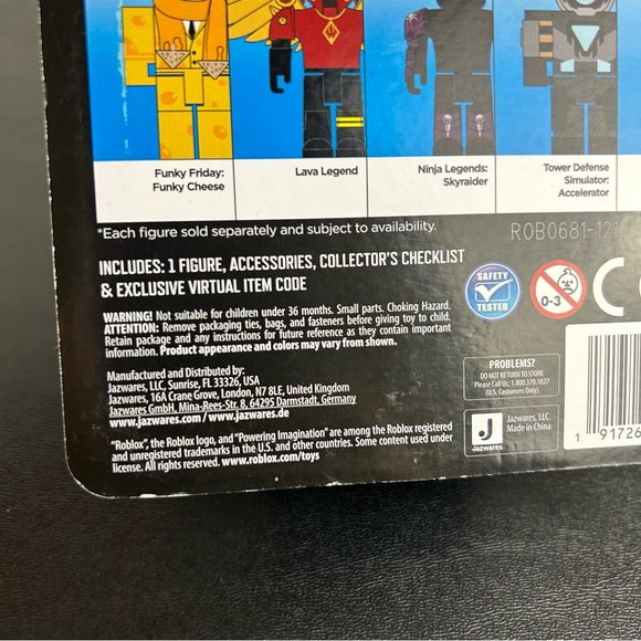 Roblox Tower Defense Simulator: The Riot Figure with Exclusive Virtual Item - Picture 8 of 14